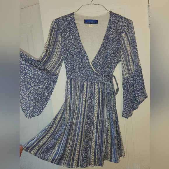 Blue Rain Dresses & Skirts - Blue Rain Boho wrap dress